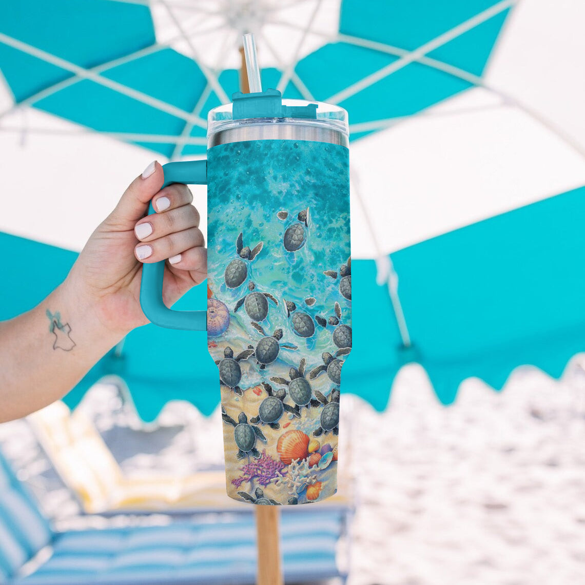 Spheregoods Tumbler Ocean Tides & Turtles