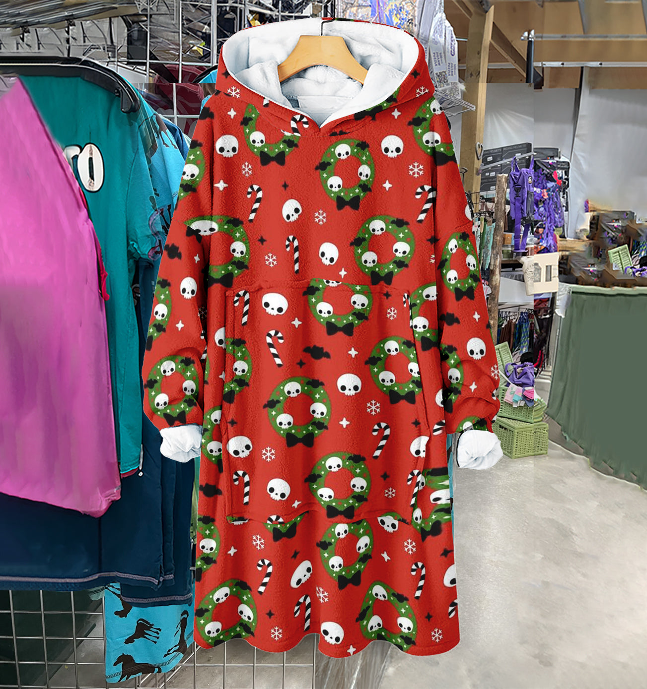 Spheregoods Huggie Blanket Festive Skulls