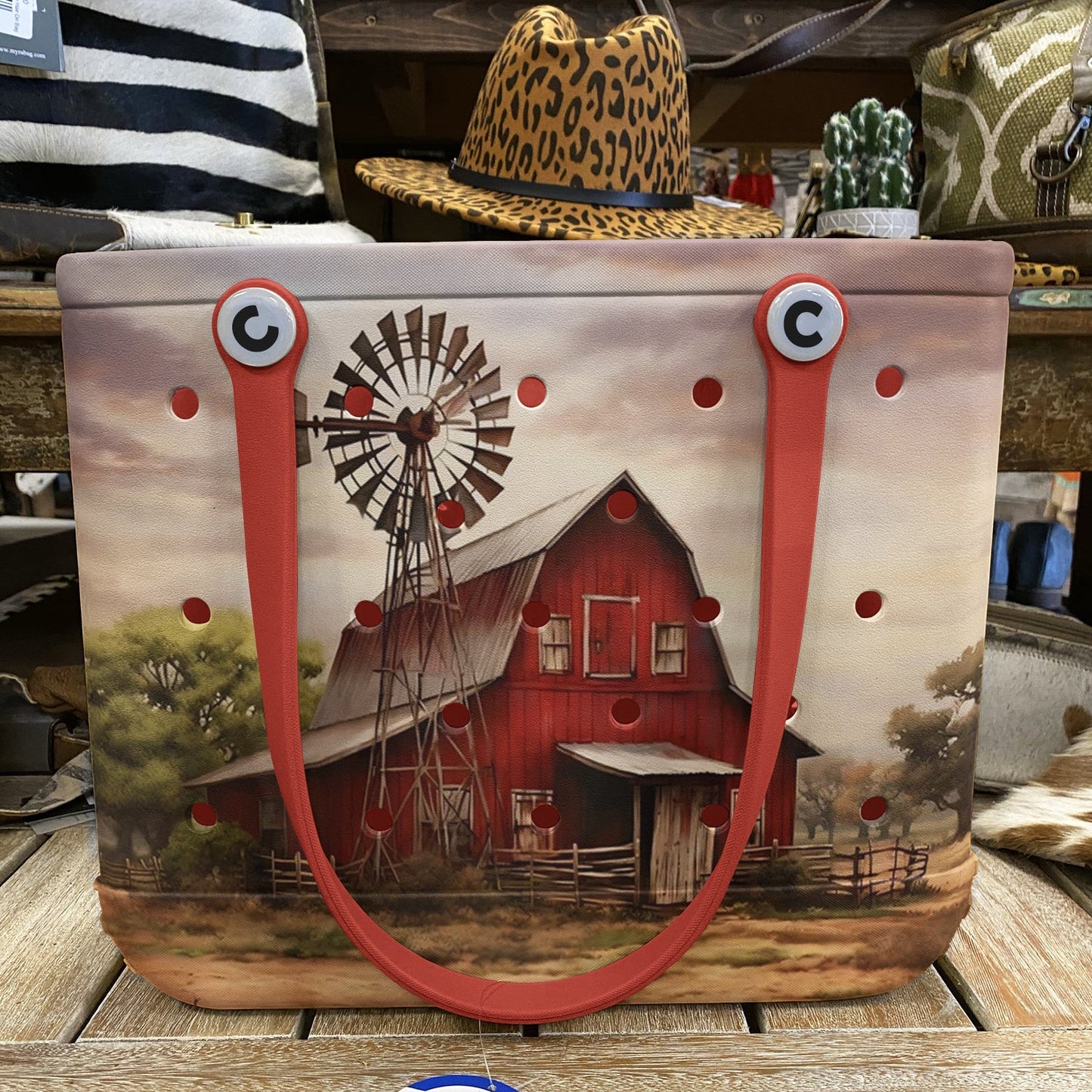 Spheregoods Cee™ Bag Red Barn