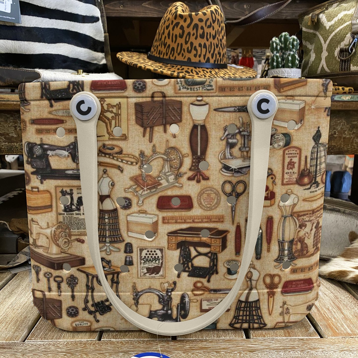 Spheregoods Cee™ Bag Sewing Charm