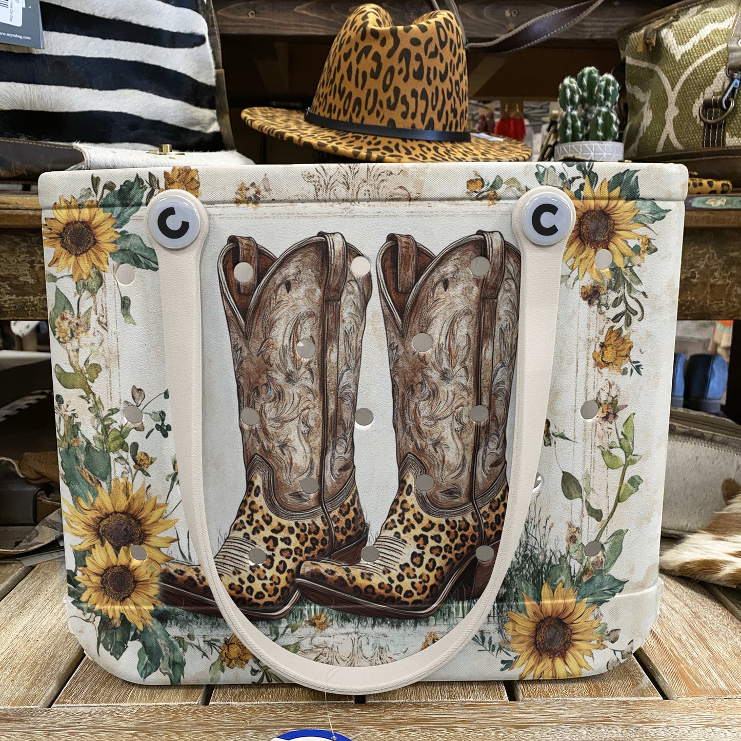 Spheregoods Cee™ Bag Boots & Blooms