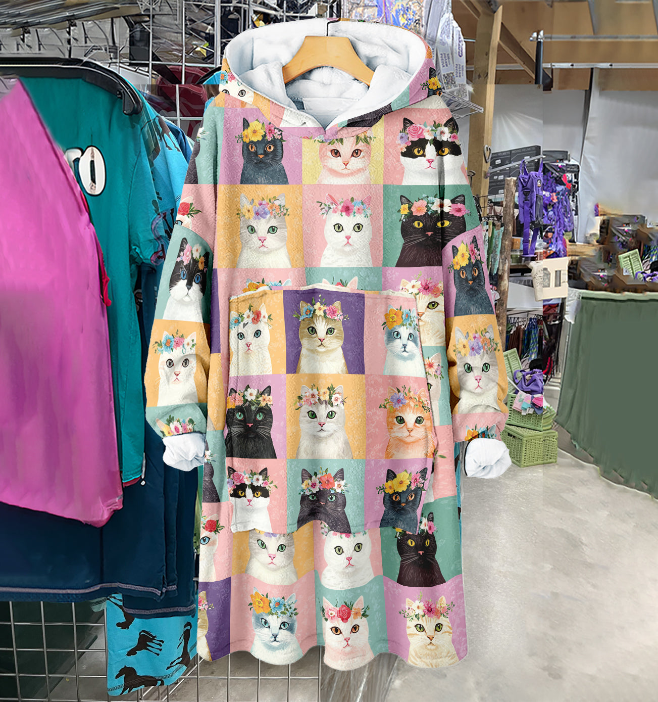 Spheregoods Huggie Blanket Pawsitively Pretty