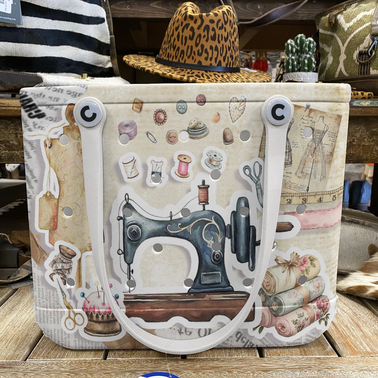 Spheregoods Cee™ Bag Needle Nook