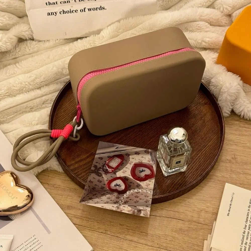 Spheregoods Large Capacity Silicone Zipper Bag