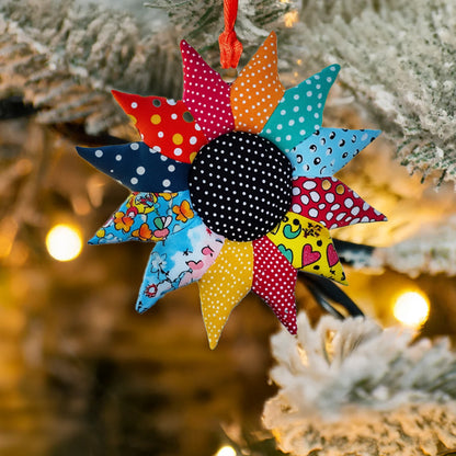 Spheregoods 2D Acrylic Ornament Golden Bloom Quilt