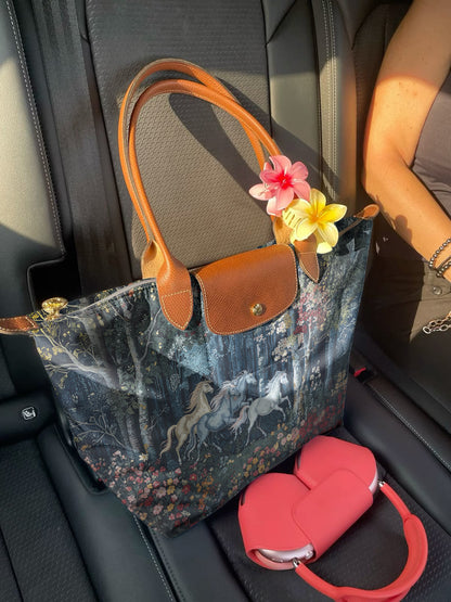 Sphere™ Bag Into the Wild Woods