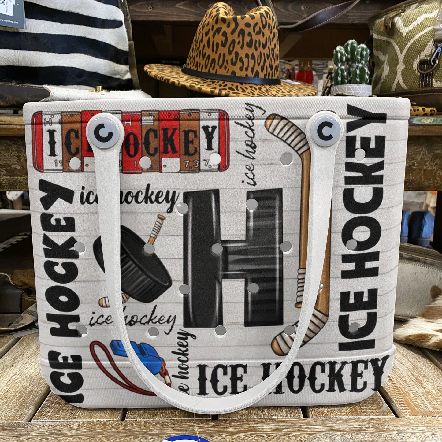 Spheregoods Cee™ Bag On the Ice